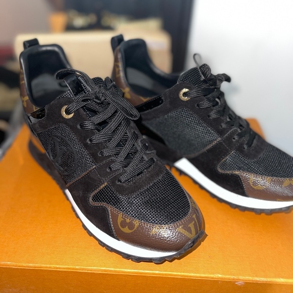Louis Vuitton Run Away Sneaker (BLACK) - Picture 1 of 5